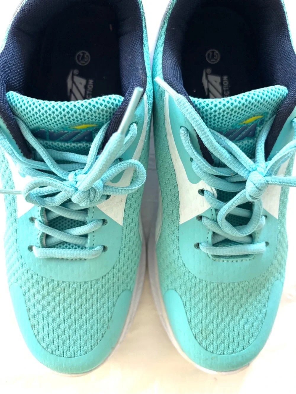 Avia Aqua & Navy Life Collection Trainer Running Sneakers SZ 7.5 Worn 1X Clean
